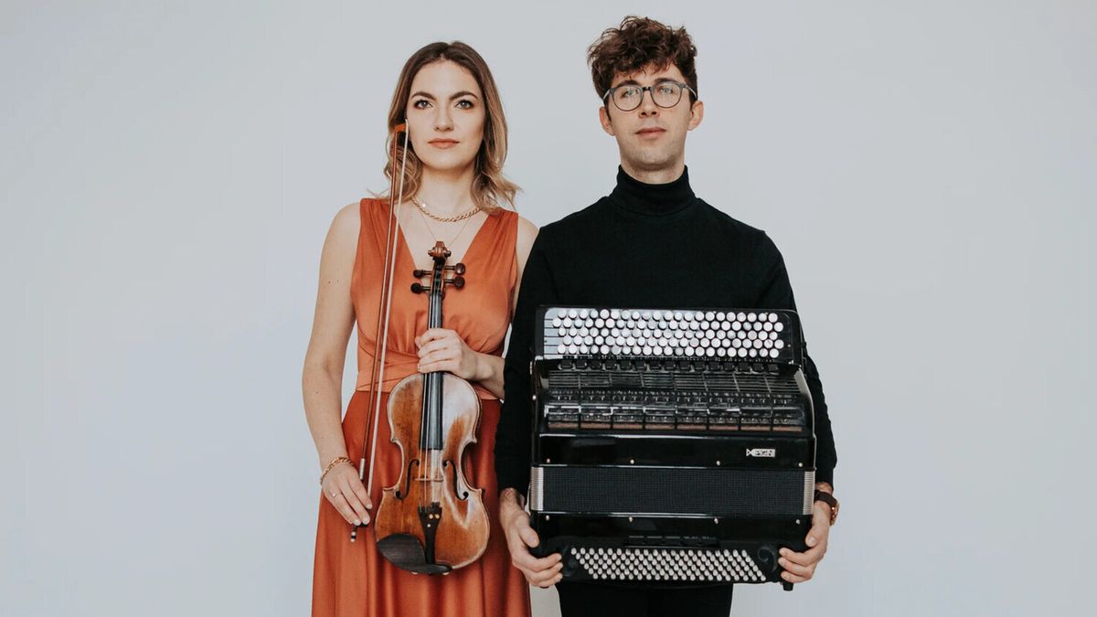 Duo Karolina & Iwo Will Perform Violin and Accordion Concert at Cold Spring Harbor