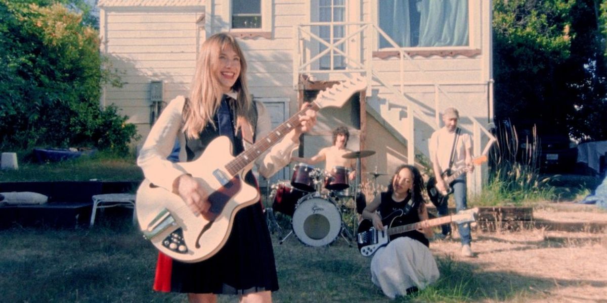 Kate Bollinger Shares New Single 'What's This About (La La La La)'