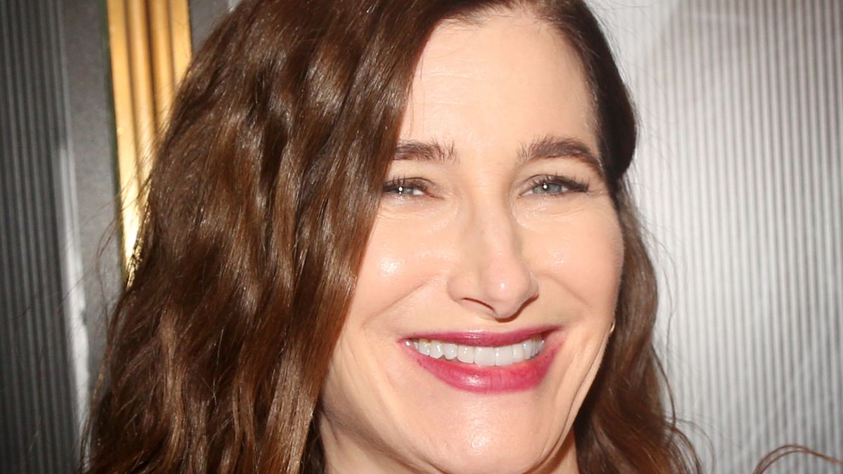 Kathryn Hahn, Megan Hilty, Peppermint & More to Join GLAAD's Spirit Day