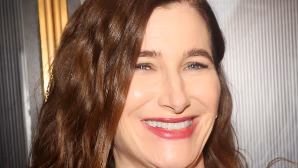 Kathryn Hahn, Megan Hilty, Peppermint & More to Join GLAAD's Spirit Day Photo