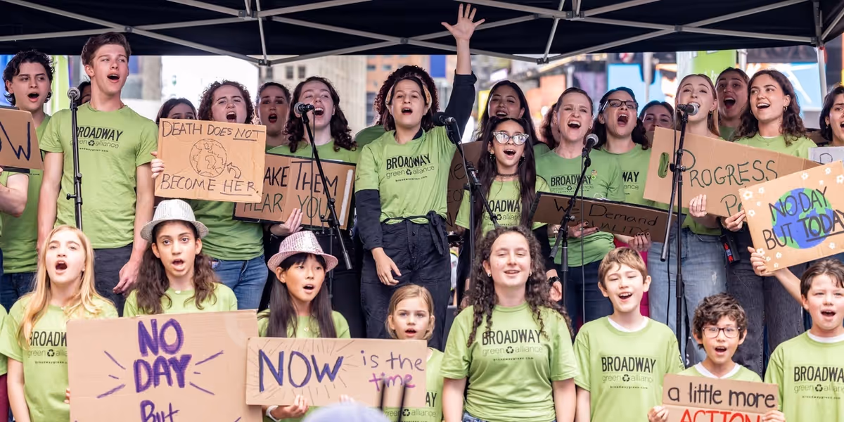 קלי אוהארה, מיקאלה ג'אי רודריגז, פטריק בול ועוד מצטרפים לקונצרט ברודוויי ליום כדור הארץ 