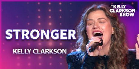 Kelly Clarkson Performs 'Stronger' During Series Finale Fan Request Hour Photo