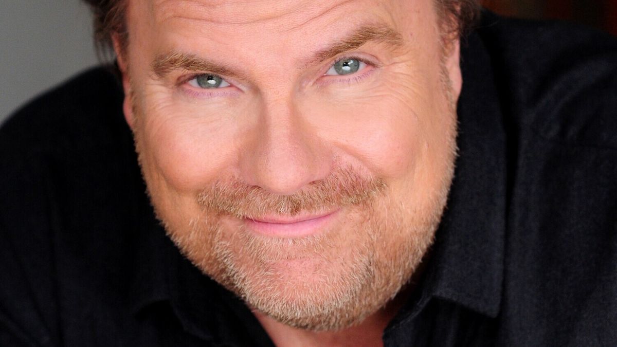 Kevin Farley to Bring GROWING UP FARLEY to Oshkosh