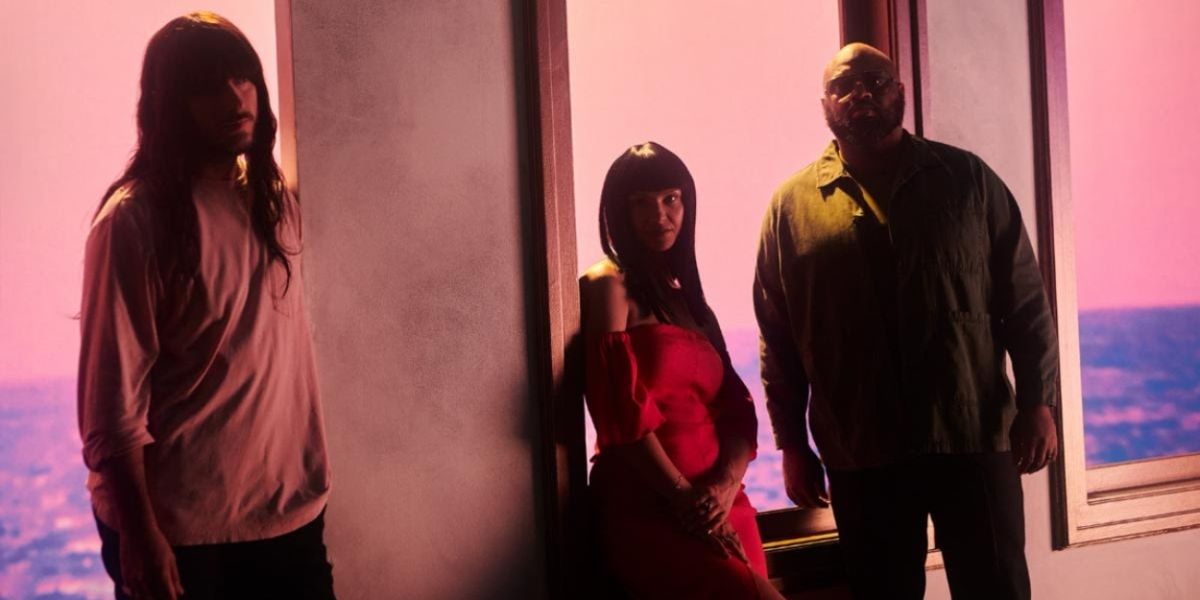 Khruangbin Share New Song 'PON PÓN'