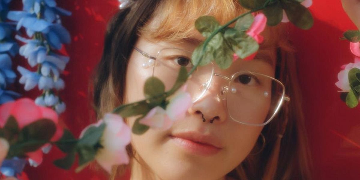 Korean-American Alt-Pop Artist Babebee Shares 'COME WITH ME'