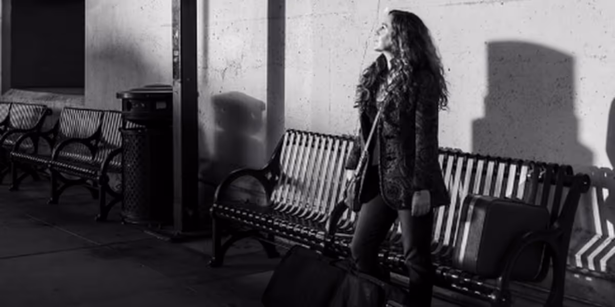 Kyra Gordon Presents Heartwarming Tale in 'Traveler'