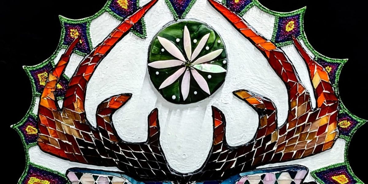 La Magia De La Luz, Exposición De La Escuela De Artesanías