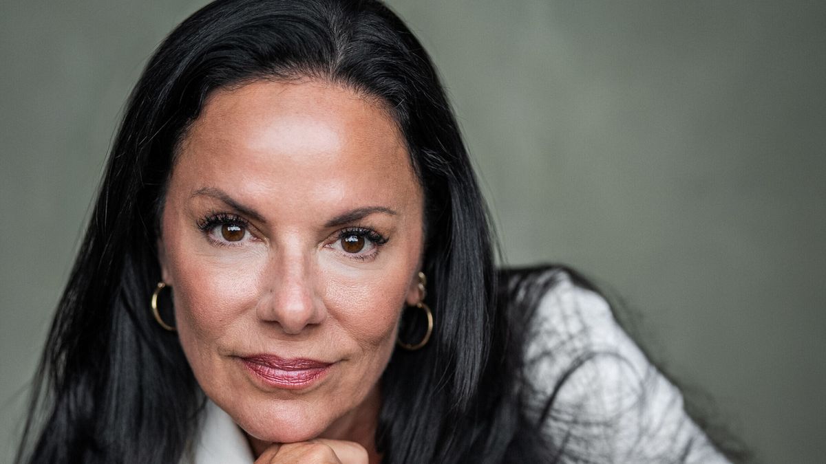 Laura Lee Botsacos' TUESDAY Adds Second Performance at United Solo Theatre Festival