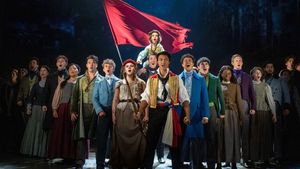 LES MISÉRABLES Extends West End Run at Sondheim Theatre