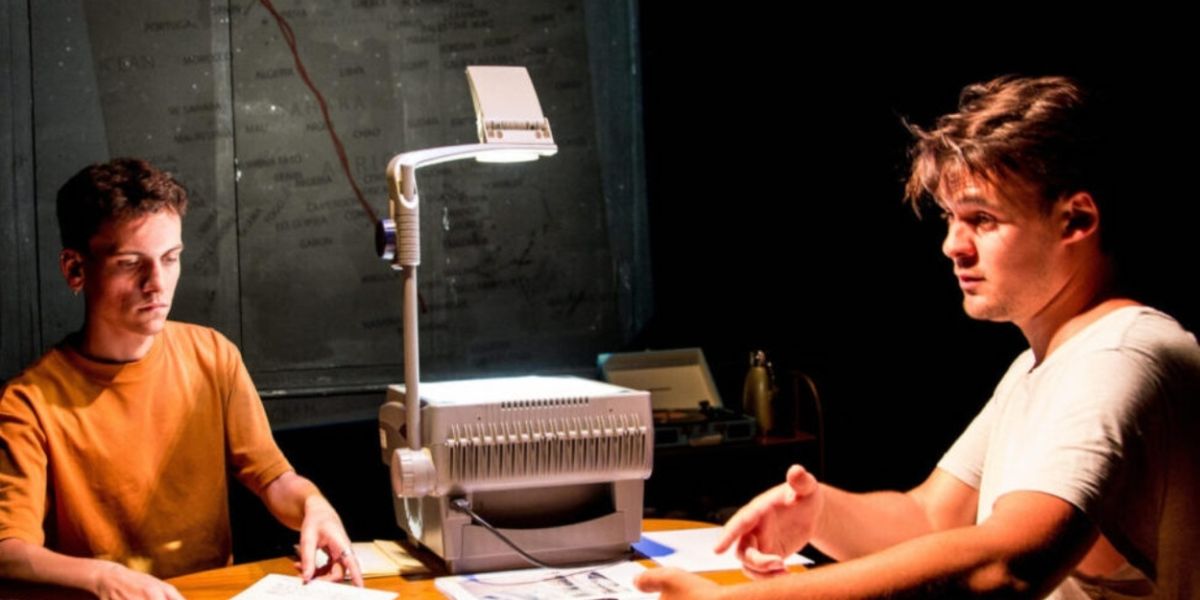 LESSONS ON REVOLUTION and CHICKEN Come to Jermyn Street Theatre