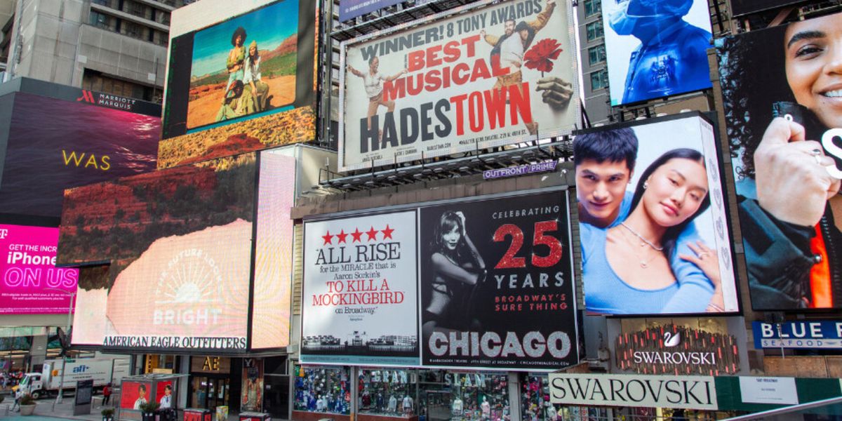 LIVE FROM NEW YORK… IT'S A CABARET! to Celebrate SNL at 54 Below