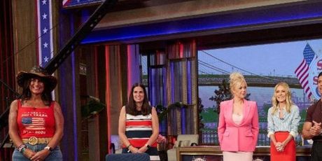 LIVE WITH KELLY AND MARK Sees Ratings Rise for Holiday Week Photo