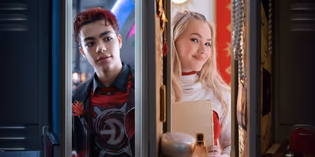 Disney Launches LOCKER DIARIES Anthology Series Featuring ZOMBIES and DESCENDANTS Characte Photo