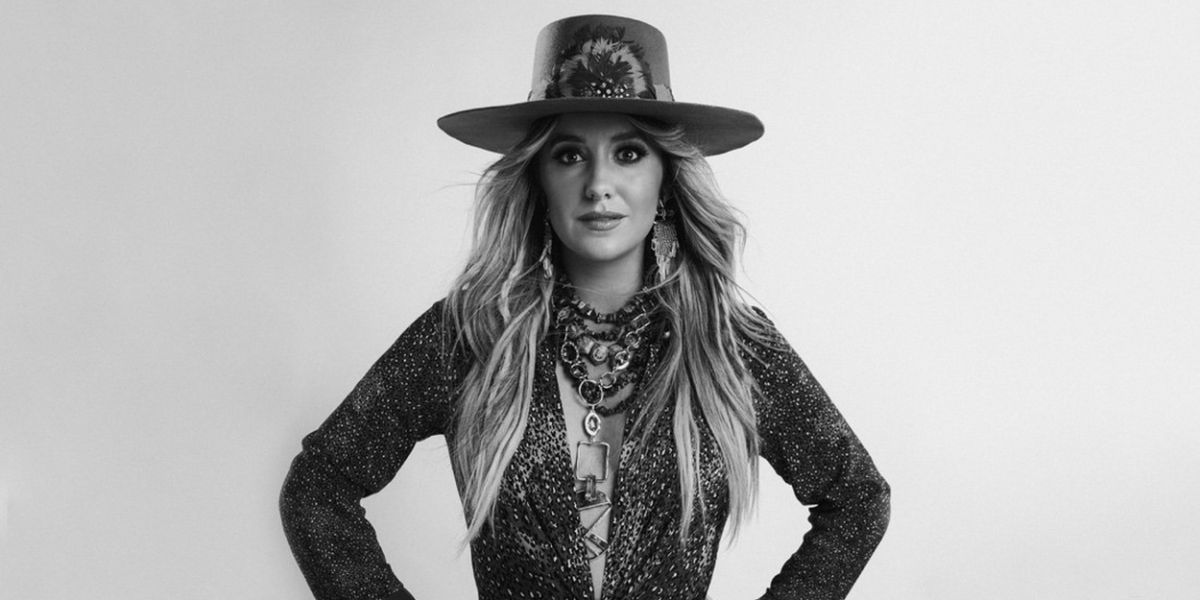 Lainey Wilson Announces 2024 'Lainey Wilson: Live' UK/European Headlining Tour