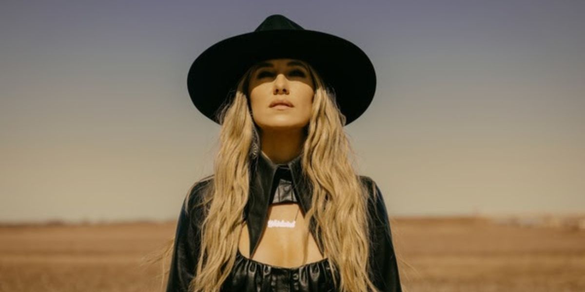 Lainey Wilson Confirms Extensive 2025 'Whirlwind' World Tour