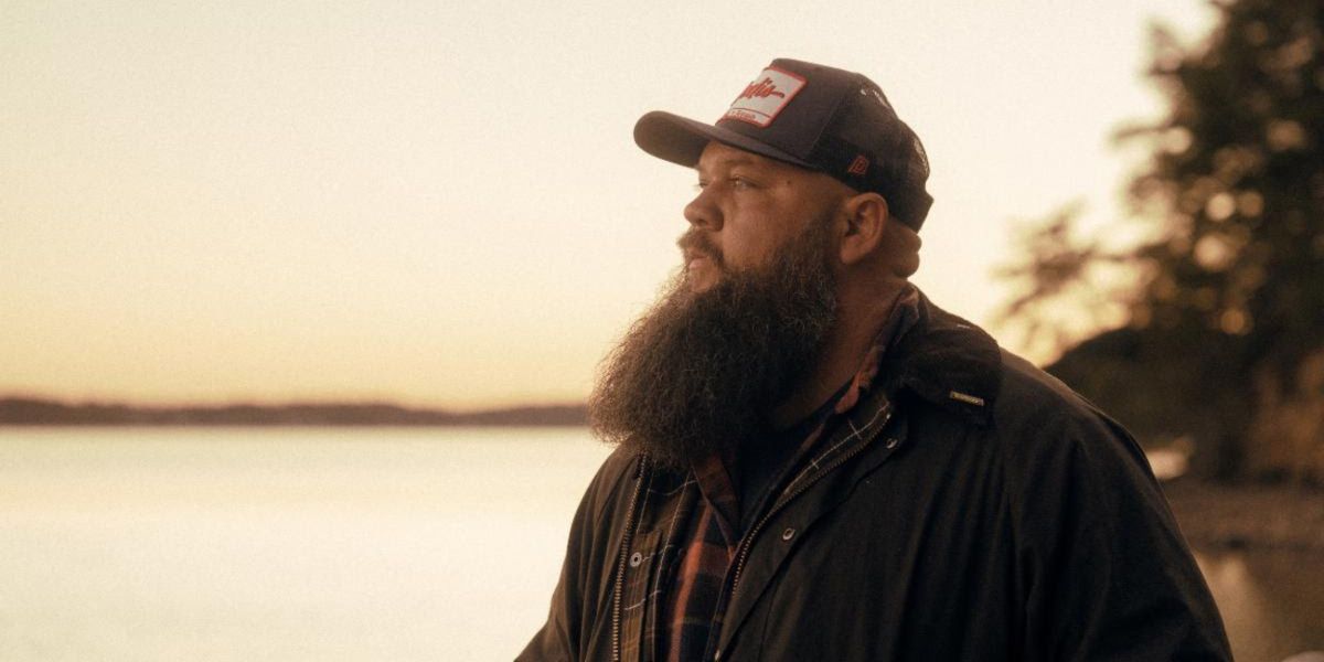 Larry Fleet Confirms 'From A Barstool' Fall Tour