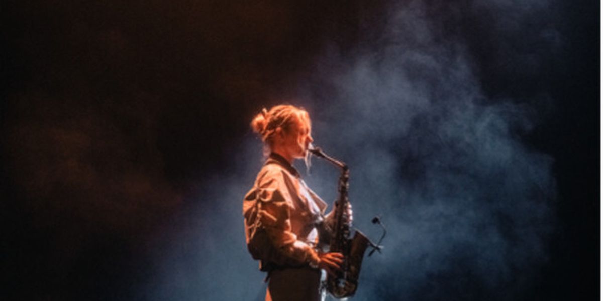 Laura Misch Releases LITHIC (LIVE AT THE BARBICAN) Album