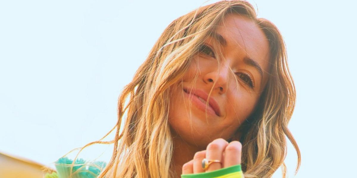 Lauren Daigle's 'The Price Fund' Tops $1,000,000 in Non-profit Contributions for '23