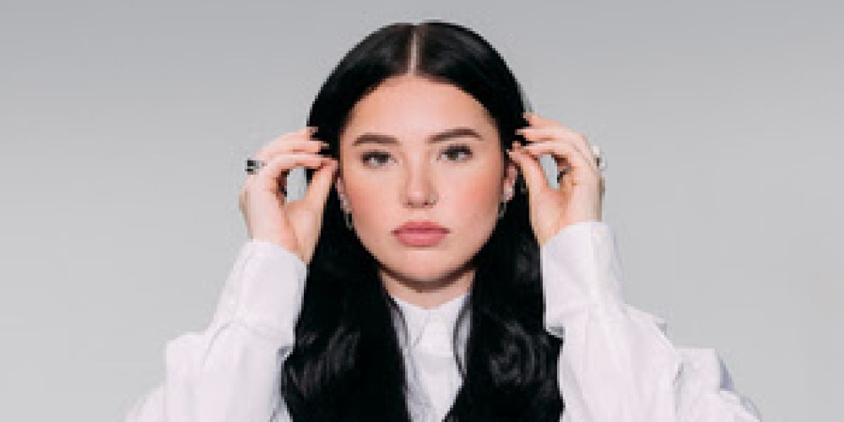 Lauren Spencer Smith Confirms 2026 North American Headline Tour