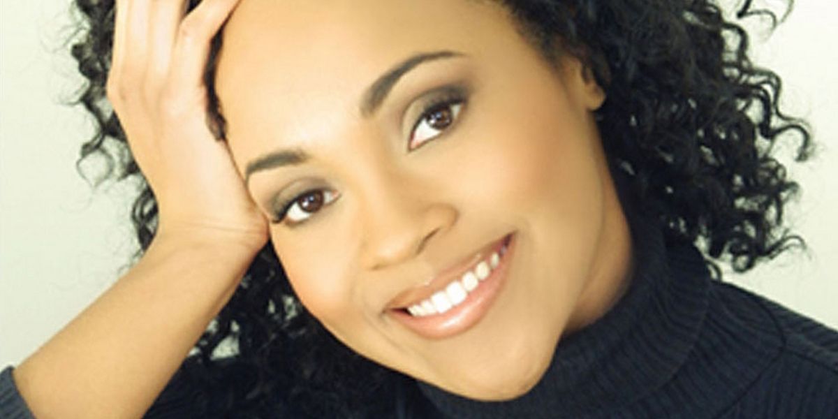 Learn How to Write Your Own Solo Show with Award-Winning Writer Dara Frazier and Towne Street Theater