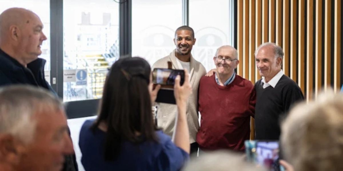 Leeds United Legends Join Fans For Special Recording of 'Marching On Together' for World Premiere Production