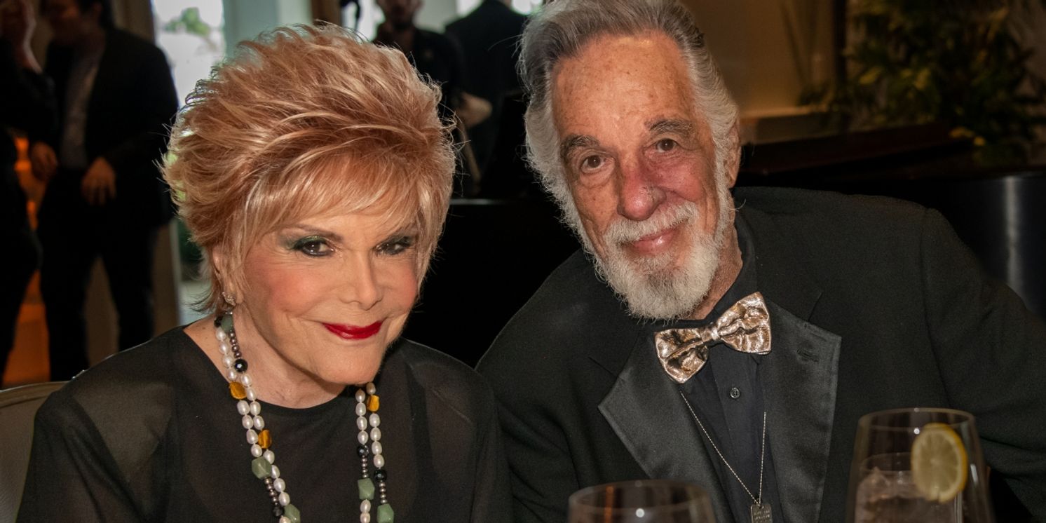Legendary Singer Connie Francis Presents Renowned Artist Yaacov Heller with Award  Image