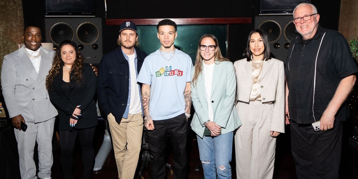 Lil Mosey Goes Independent; Inks Deal With Cinq Music For New Project