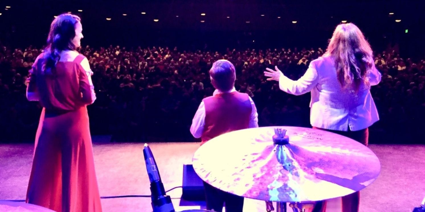 Lisa Rock Brings A CARPENTERS CHRISTMAS To Raue Center  Image