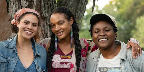 Listen: Allison Russell Shares 'No Springtime' Single Feat. Joy Oladokun & Julie Williams Photo