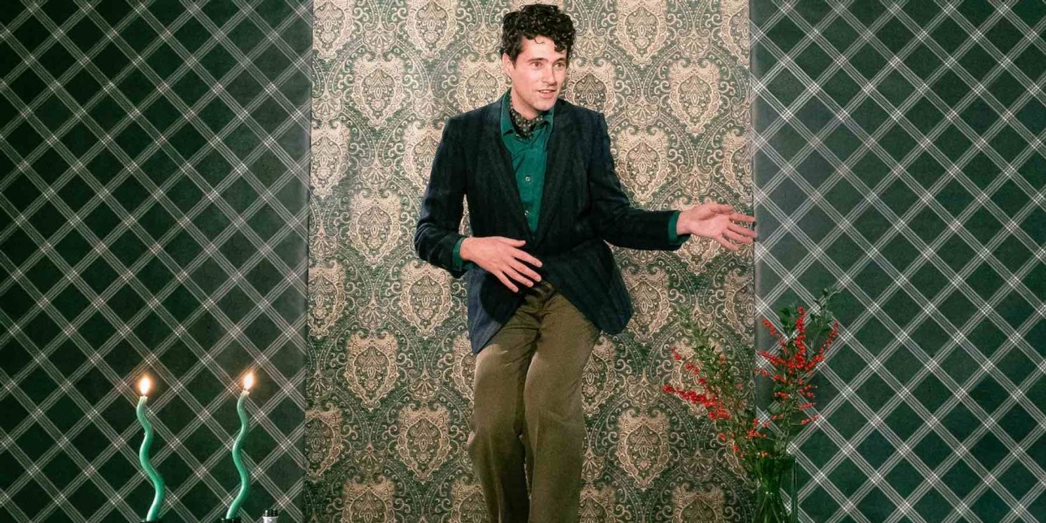 Listen: Liam Forde Releases New Single 'The Holiday Season'  Image