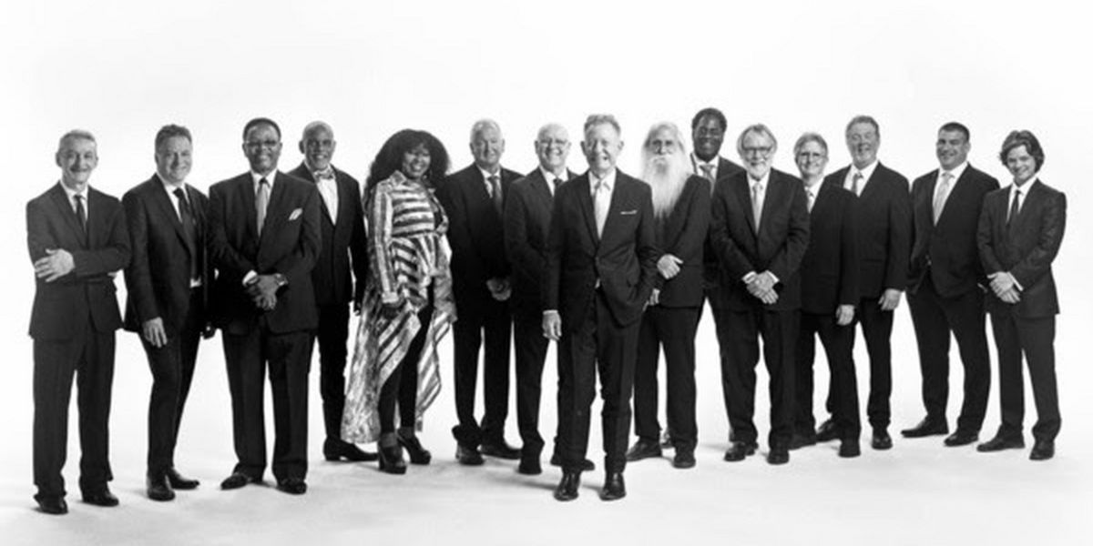 Lyle Lovett Confirms Extensive Summer Tour With His Large Band
