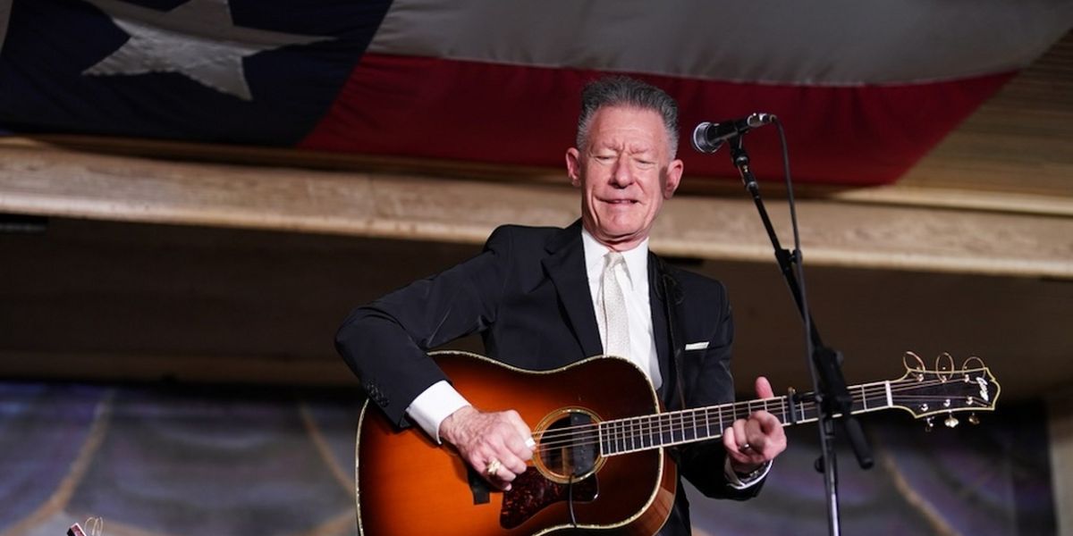 Lyle Lovett and His Large Band Comes to State Theatre New Jersey in August