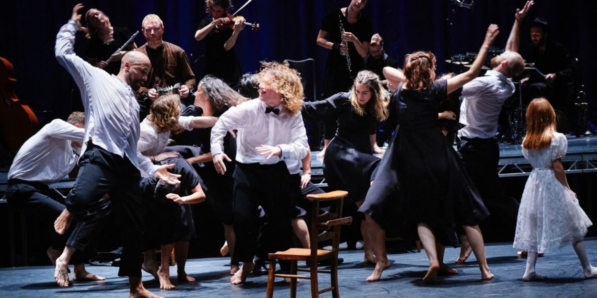 MÁM Returns to Sadler's Wells in October