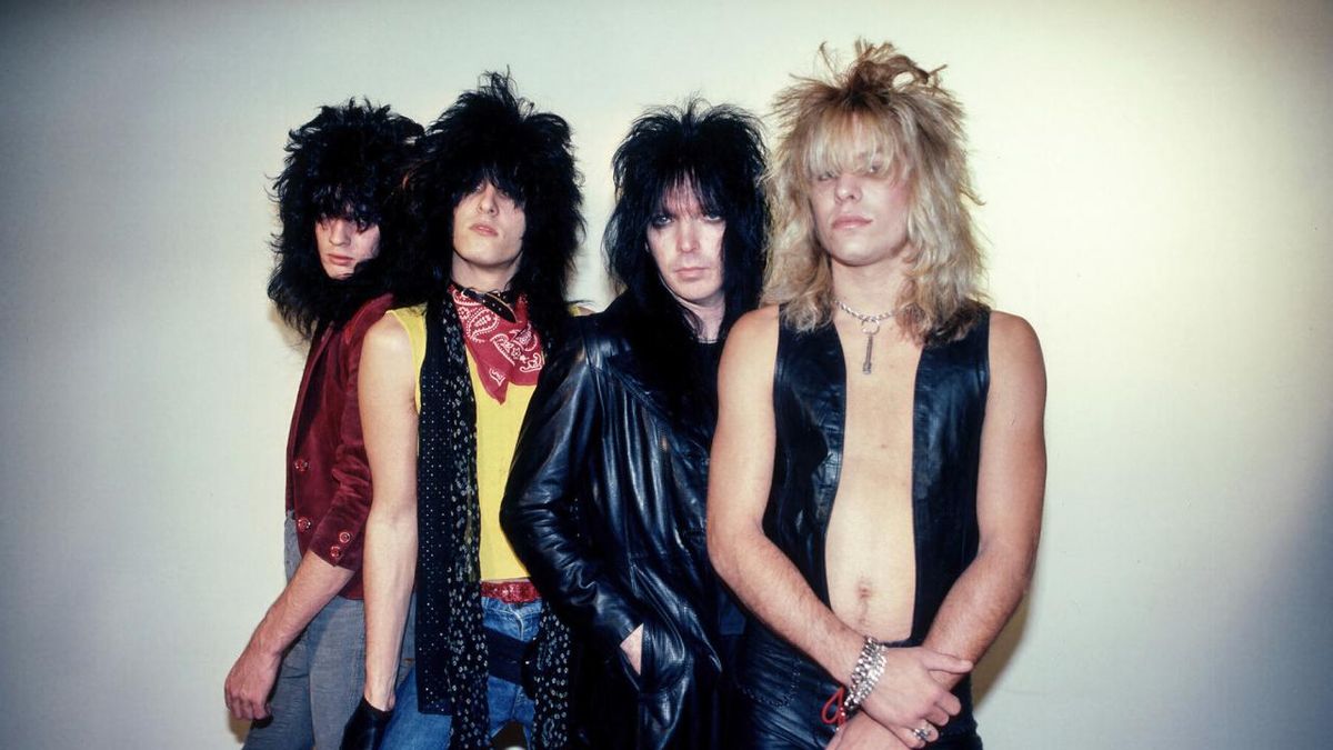 MÖTLEY CRÜE Releases Remastered Track From TOO FAST FOR LOVE Anniversary