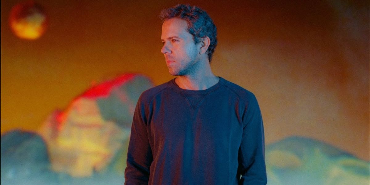 M83 Shares The Soft Moon Remix Of 'Oceans Niagara'