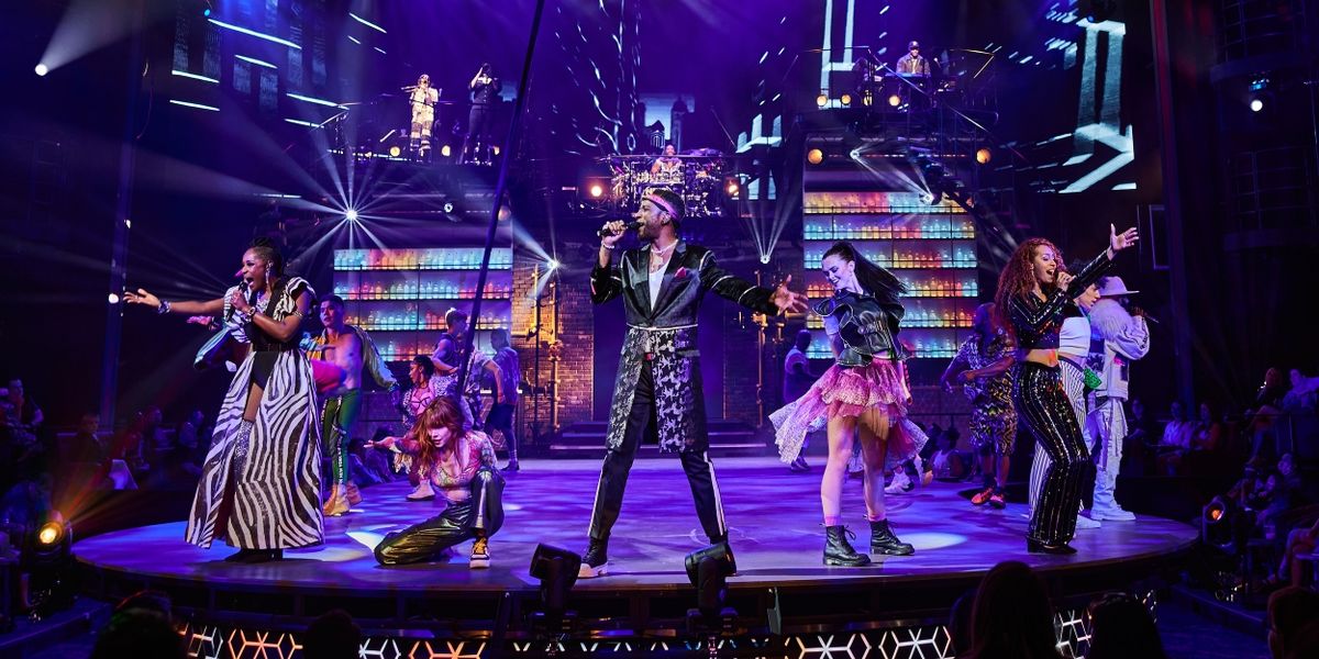 MAD APPLE By Cirque Du Soleil Ushers In 1,000 Performances On The Heels Of Second Anniversary