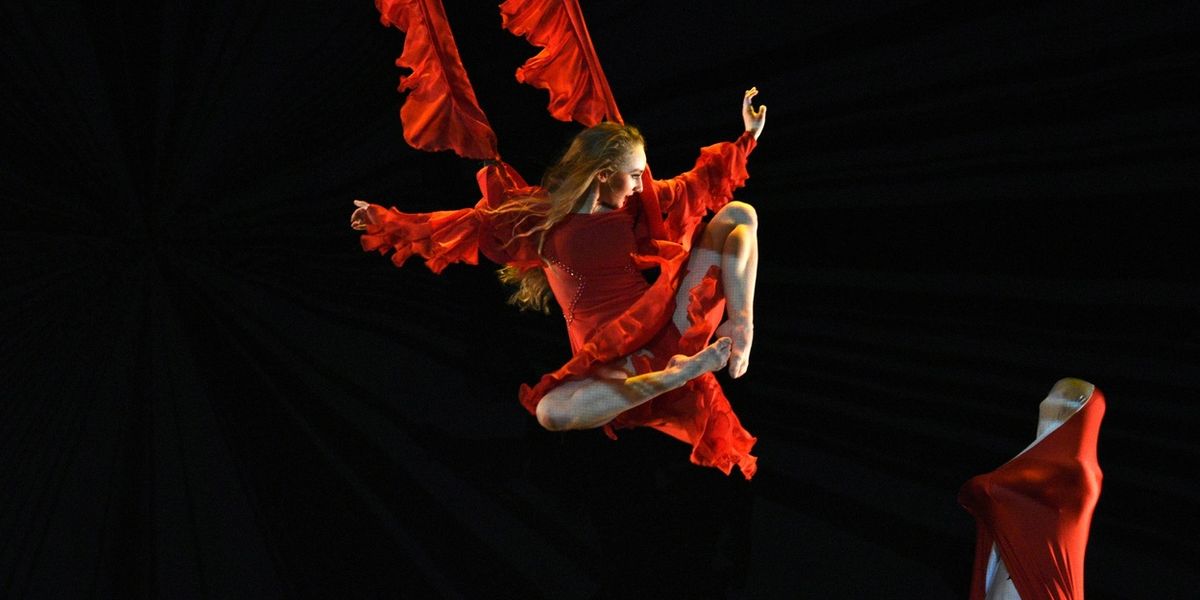 MOMIX Returns To The Joyce With ALICE