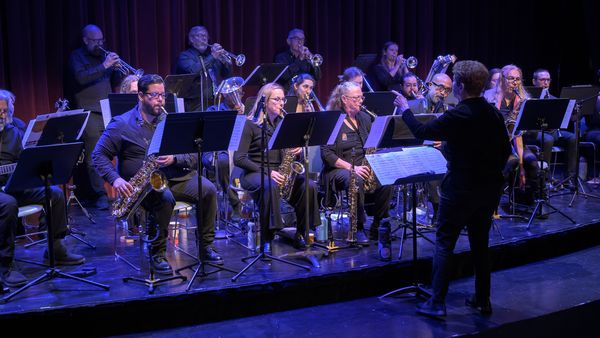 MOONLIGHT CABARET to Showcase GFBLA Jazz Band This Halloween