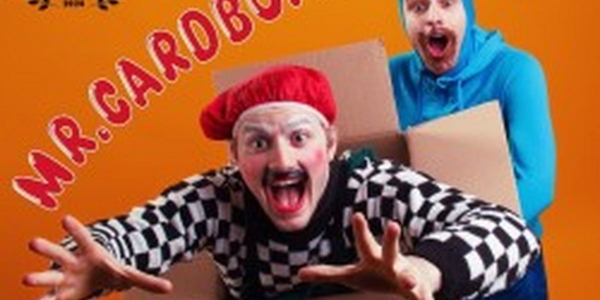 MR. CARDBOARD Comes to Edinburgh