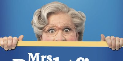 MRS. DOUBTFIRE to Play Vancouver at Queen Elizabeth Theatre