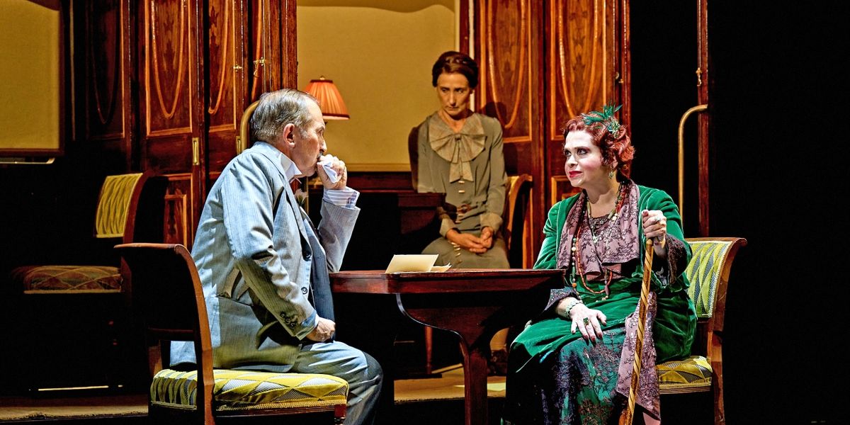 MURDER ON THE ORIENT EXPRESS Comes to Milton Keynes Theatre