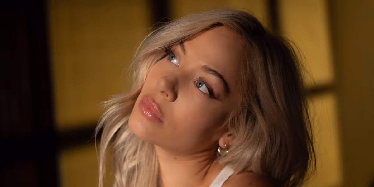 Mackenzie Porter Serves Up 'Have Your Beer' Ahead of Debut Album