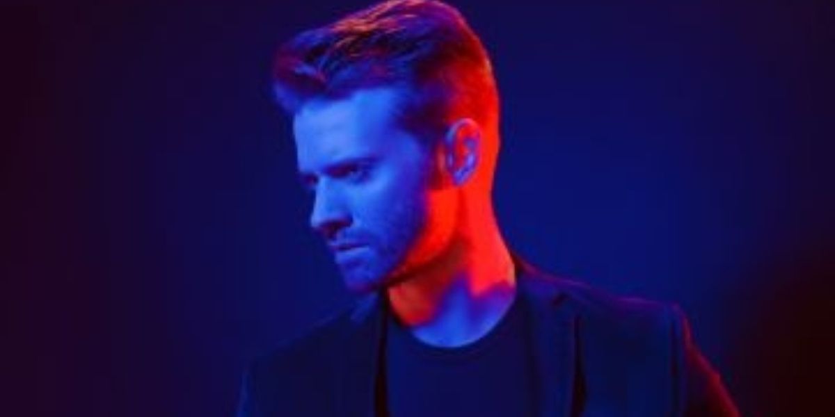 Mark MacKillop Will Perform DUETS Fundraising Event This Month