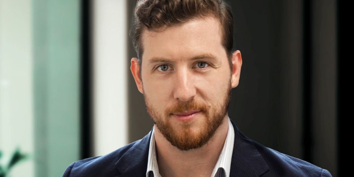 Martin Lowes Joins Jonathan Hull Associates From Really Useful Group
