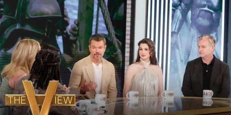 Matt Damon, Anne Hathaway & Christopher Nolan Appear on THE VIEW Photo