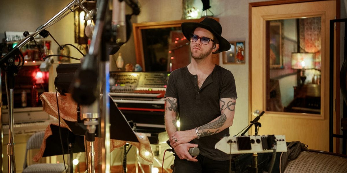 Matthew Mayfield Shares Single 'Die In A Ghost Town' Ahead of New Album