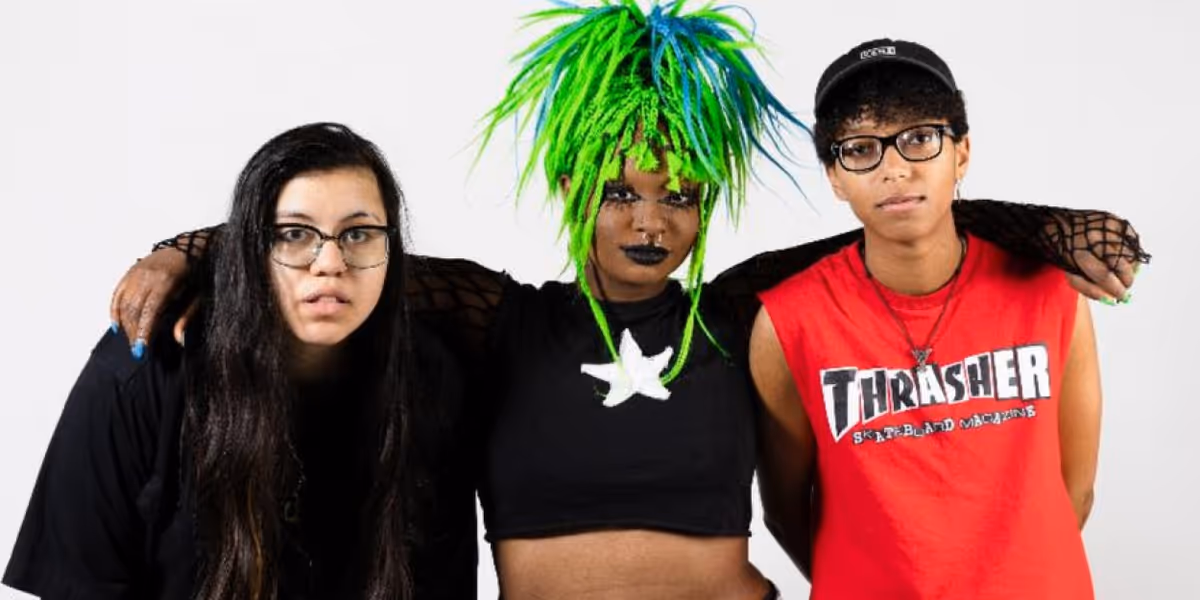 Meet Me @ the Altar Share New Single 'Strangers'