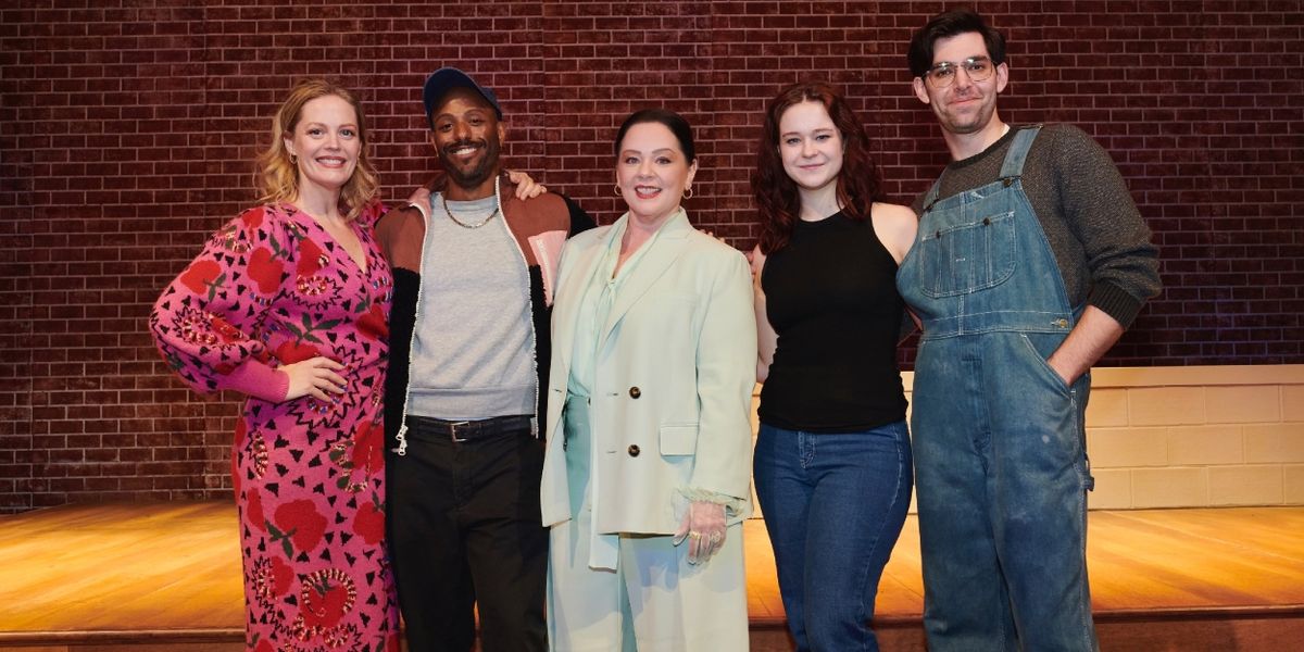 Melissa McCarthy Visits ALL THE WORLD'S A STAGE at Keen Company