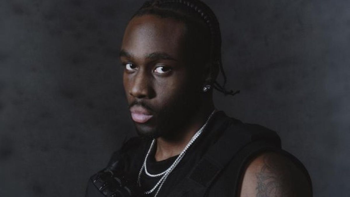 Melly Mike Releases Debut EP TIME4WAR