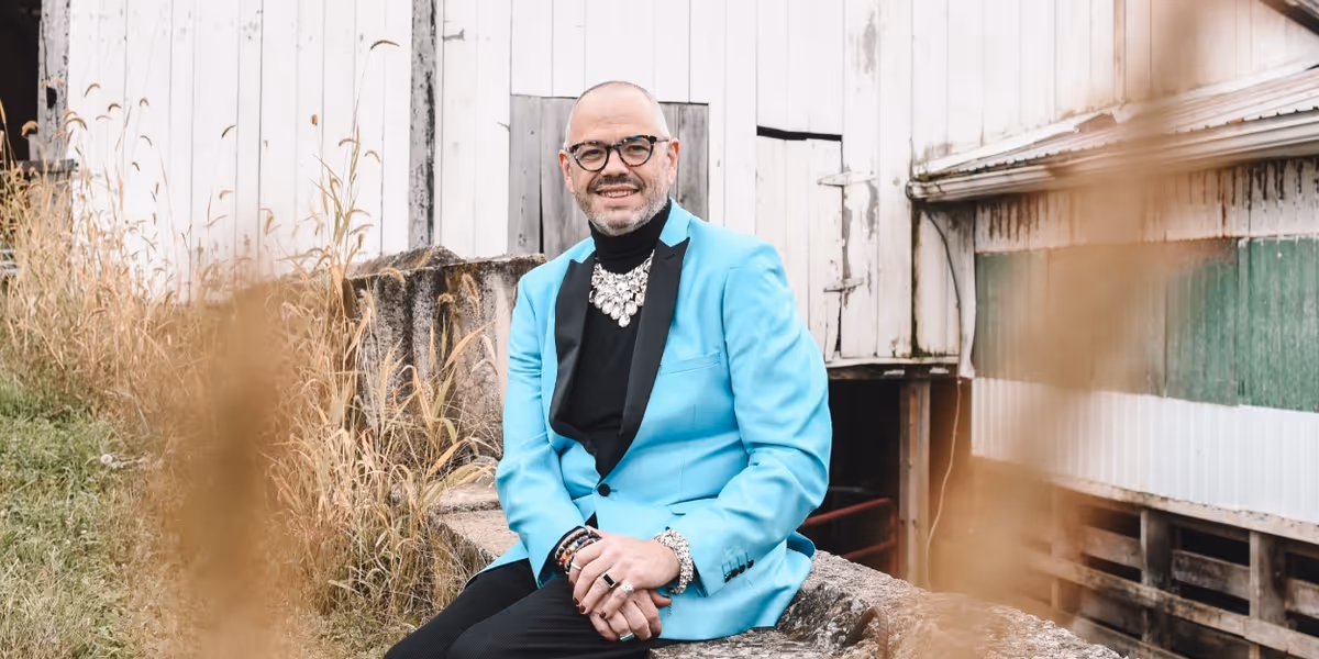 Michael Rider Returns to Don't Tell Mama with THIS ‘OL HOUSE: STORIES OF A CITY BEAR, COUNTRY QUEEN